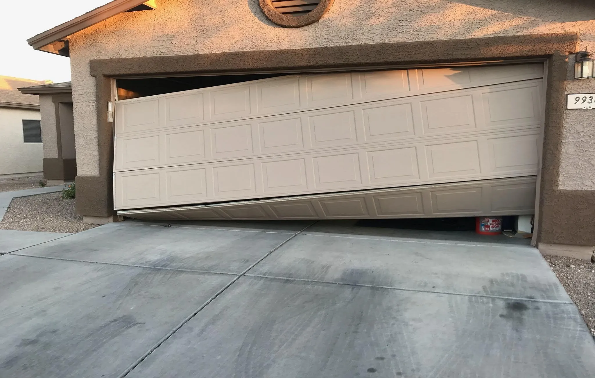 Emergency Garage Door Repair Edmonton